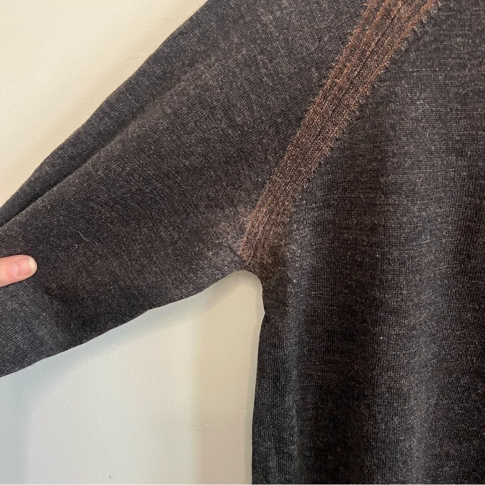 Robert Graham Men's Dark Brown 100% Wool Crewneck Sweater Business Work Classic